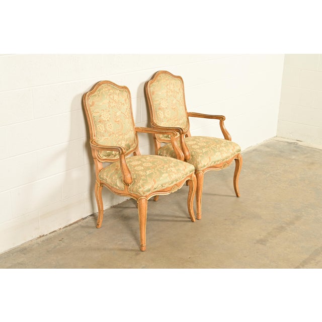 John Stuart John Stuart French Provincial Louis XV Carved Oak Armchairs | Pair For Sale - Image 4 of 15