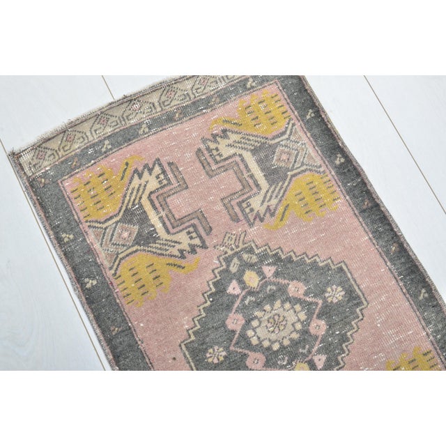 1960s Mid 20th Century Handmade Oushak Small Rug For Sale - Image 5 of 5