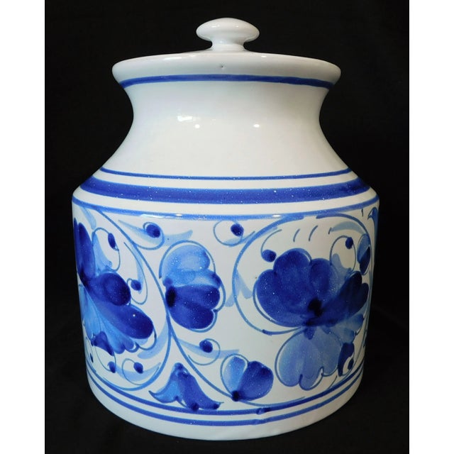 Wonderful vintage Italian blue & white art pottery ginger jar cannister with lid. The hand painted blue and white design...
