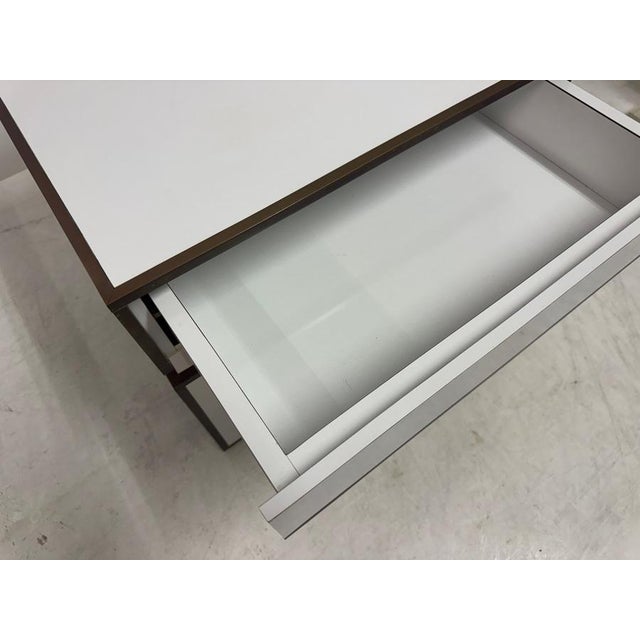 White Bedside Tables with Brass Banding by Alain Delon for Maison Jansen, 1970s, Set of 2 For Sale - Image 6 of 17