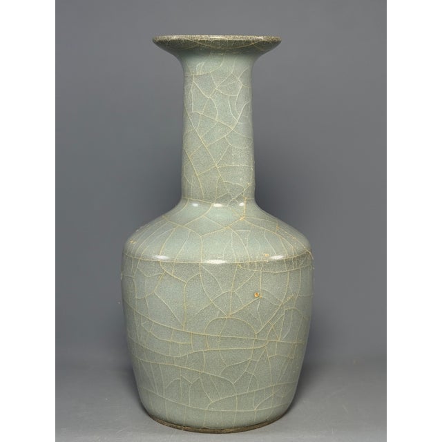 15th Century & Earlier Antique Chinese Guan‑Style Crackle Glaze Vase For Sale - Image 5 of 7