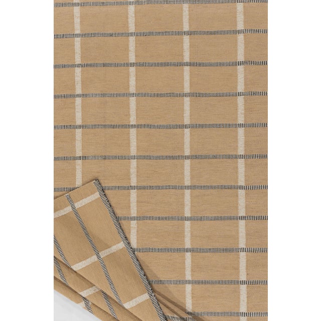 Beige Plaid Indoor Outdoor Polyester Rug, 9ft X 12ft For Sale In New York - Image 6 of 11