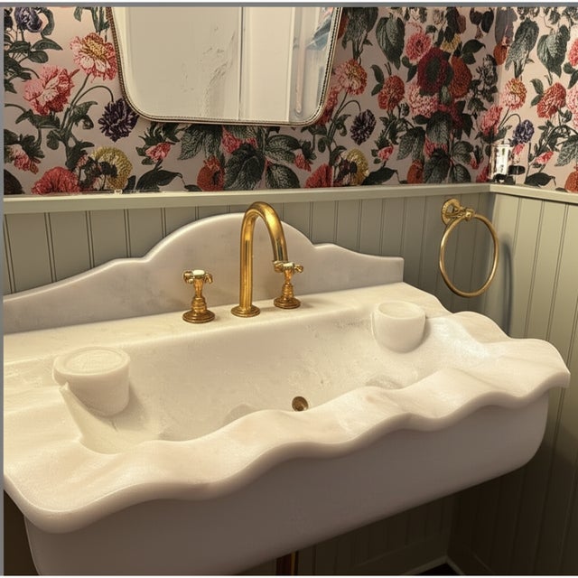 Mid-Century Prestige: Classic Carrara Marble Floating Console Sink Bring the sophisticated charm of mid-century Italian...