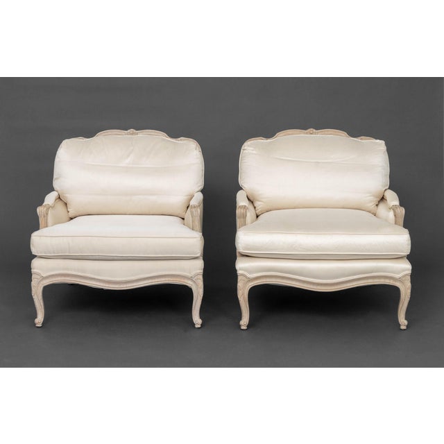 French Louis XV Style White Upholstered Bergeres, Pair For Sale - Image 3 of 8