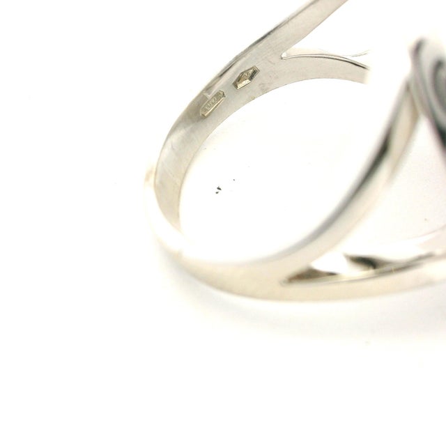 Bulgari Bulgari 18k White Gold and Black Onyx Statement Ring, Size 7.5 For Sale - Image 11 of 13