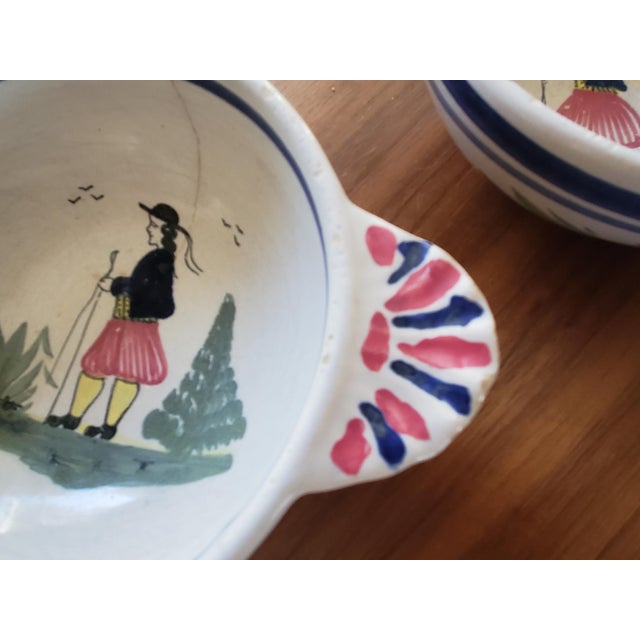 1920s Antique Hb Quimper French Pottery Bowls - a Pair For Sale - Image 5 of 7