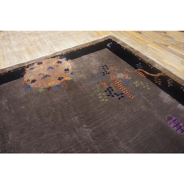 1920s Gray Floral Modernist Antique Chinese Art Deco Carpet 8'10" X 11'6" Handknotted Wool Rug For Sale In New York - Image 6 of 10