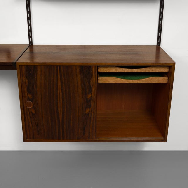 Kai Kristiansen Vintage Kai Kristiansen's Fm Reolsystem Shelving System in Rosewood 1960s For Sale - Image 4 of 10