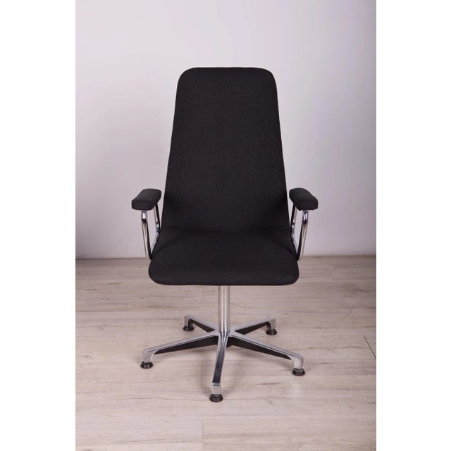 Textile Conference Swivel Armchairs from Johanson Design, 1990s, Set of 8 For Sale - Image 7 of 18