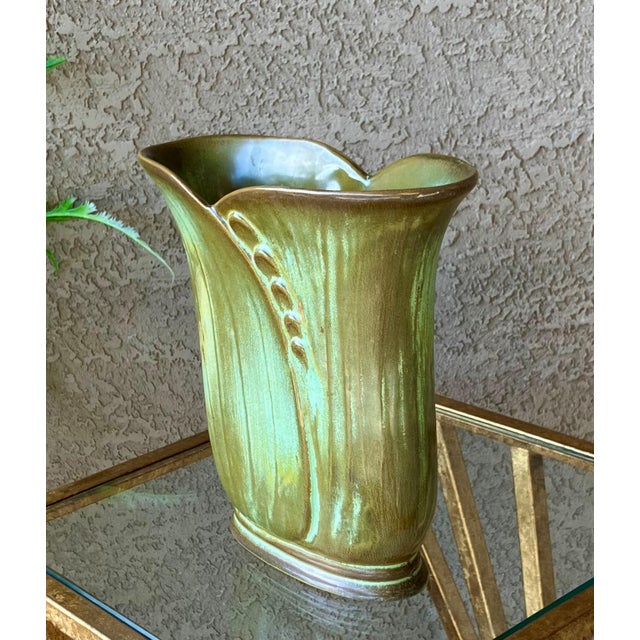 Art Deco Circa 1949 Frankoma Pottery "Modelled Wheat" Vase Style 74 in Prairie Green For Sale - Image 3 of 18