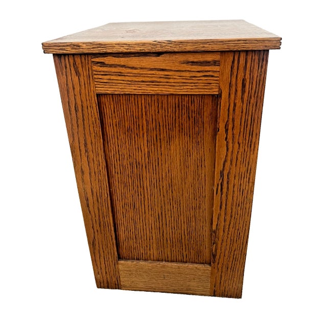 Early 20th Century Antique Nightstand, Small Chest, Mission Arts & Crafts Quarter Sawn Oak 3 Drawer For Sale - Image 5 of 11