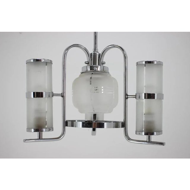 - 1930s - very good original condition - height can be shortened jr. Up to 250V (Europe/UK Standard).The wiring of this...