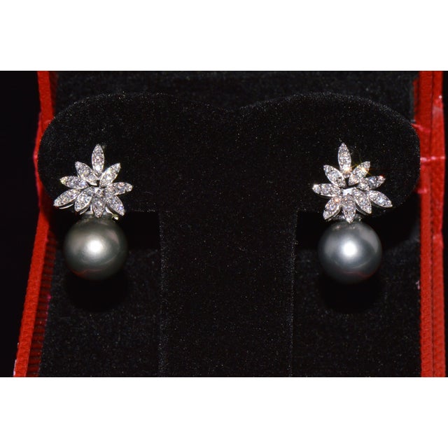 Certified Natural 23.13cts vs F Diamond Tahitian Pearl Solid 18k Gold Cluster Earrings- 2 Pieces For Sale - Image 11 of 12