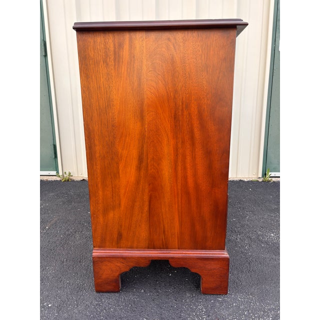 Wood Stickley Georgian Style Mahogany 6-Drawer Chest of Drawers For Sale - Image 7 of 12