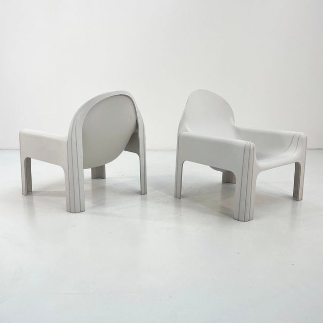 White Model 4794 Lounge Chairs by Gae Aulenti for Kartell, 1970s, Set of 2 For Sale - Image 10 of 10