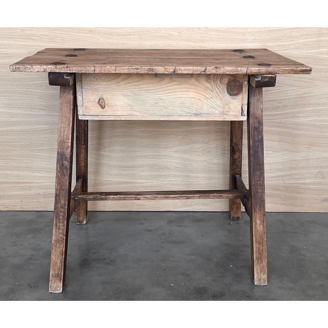 Early 20th Century French Oak Worktable Table with One Drawer, 1920s For Sale In Miami - Image 6 of 18