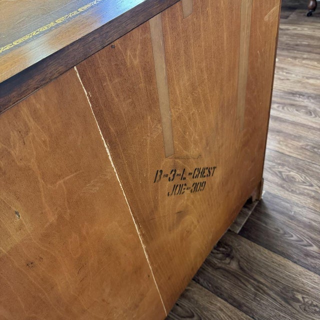 Vintage Mahogany Serpentine Chest W/ Leather Top For Sale - Image 9 of 10