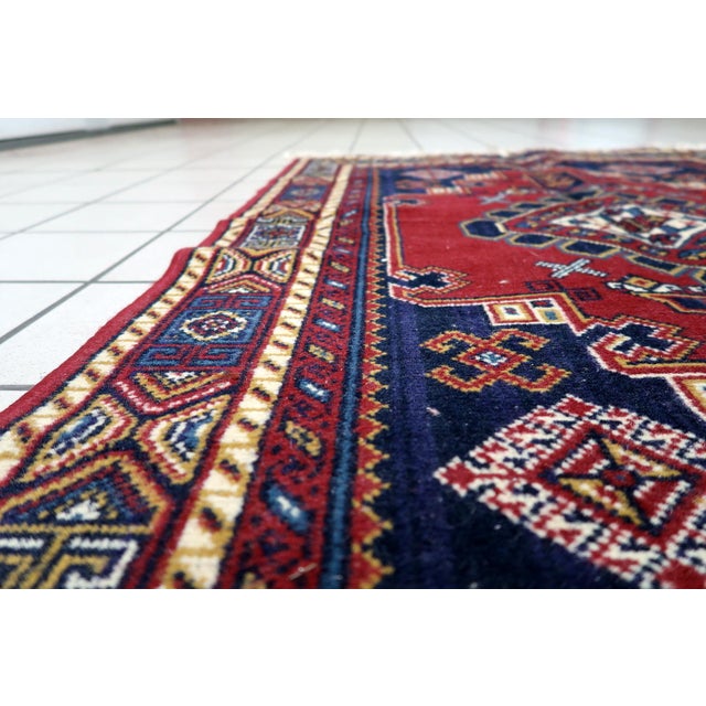 Persian 1950s, Vintage European Persian-Style Shiraz Rug 3 X 4 For Sale - Image 3 of 12