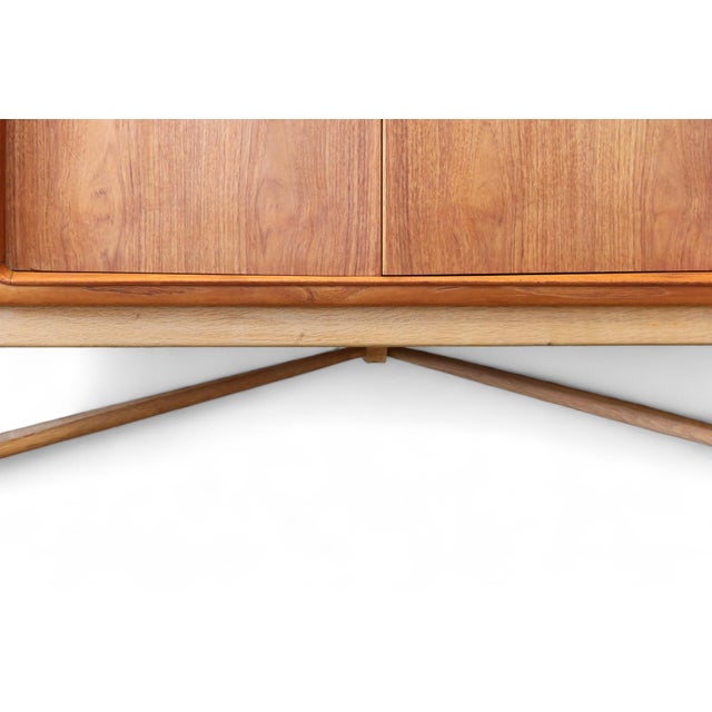 Danish Cabinet in Teak and Oak, 1960s For Sale - Image 14 of 18