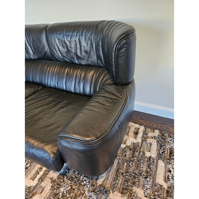 1980s 1987 Bull Loveseat Attributed to Gianfranco Frattini for Cassina For Sale - Image 5 of 6