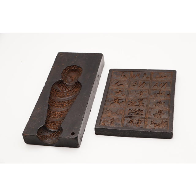 Brown 1900s Set of Two Wax Gingerbread Molds, Germany For Sale - Image 8 of 12