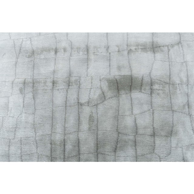 Luxurious Silk Rug with Grey Crocodile Skin Design by Doris Leslie Blau For Sale - Image 4 of 8