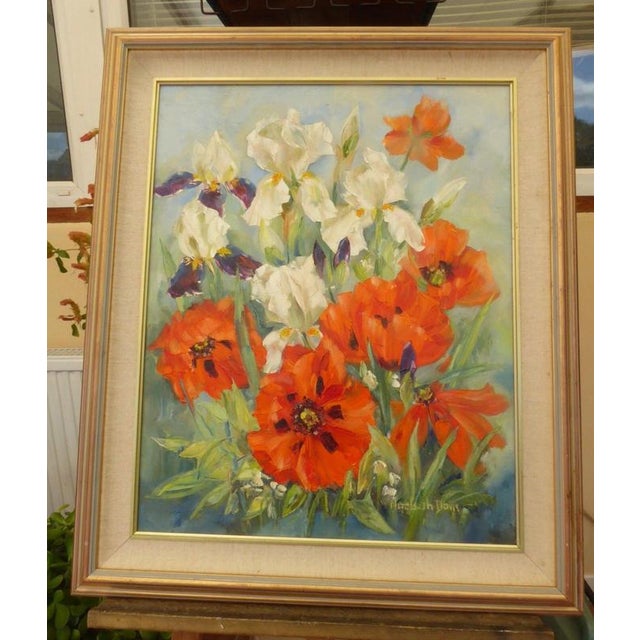 An attractive floral still life by listed artist Elizabeth Davies, dating from circa 1980–1990. Executed in oil on canvas,...
