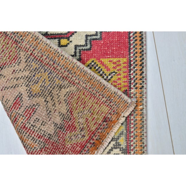 1960s 1960s Vintage Red Hanmade Wool Turkish Rug For Sale - Image 5 of 6