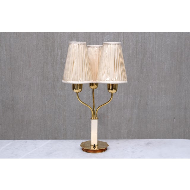 Brass Model 15484 Table Lamp by Harald Notini for Böhlmarks, Sweden, 1940s For Sale - Image 4 of 14