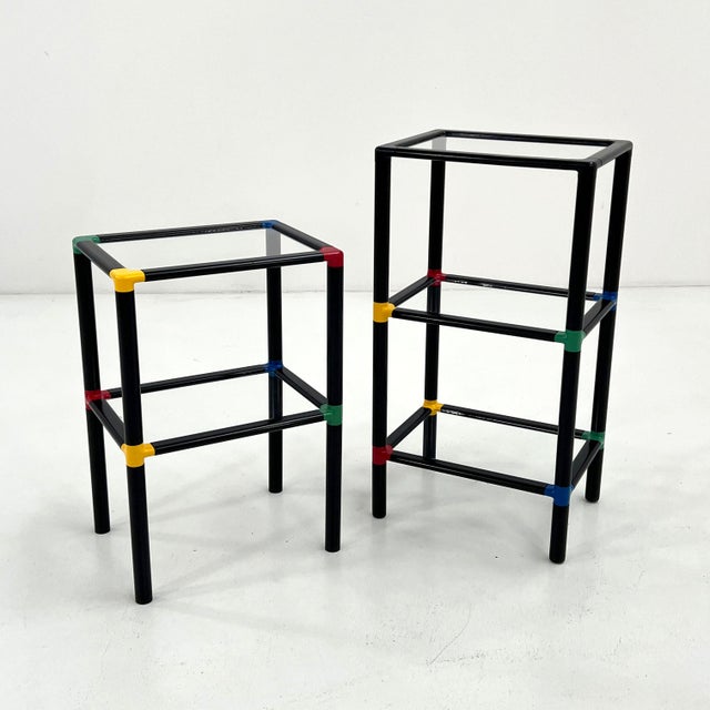 Postmodern Modular Standing Shelf, 1980s, in Good conditions. Designed 1970 to 1979