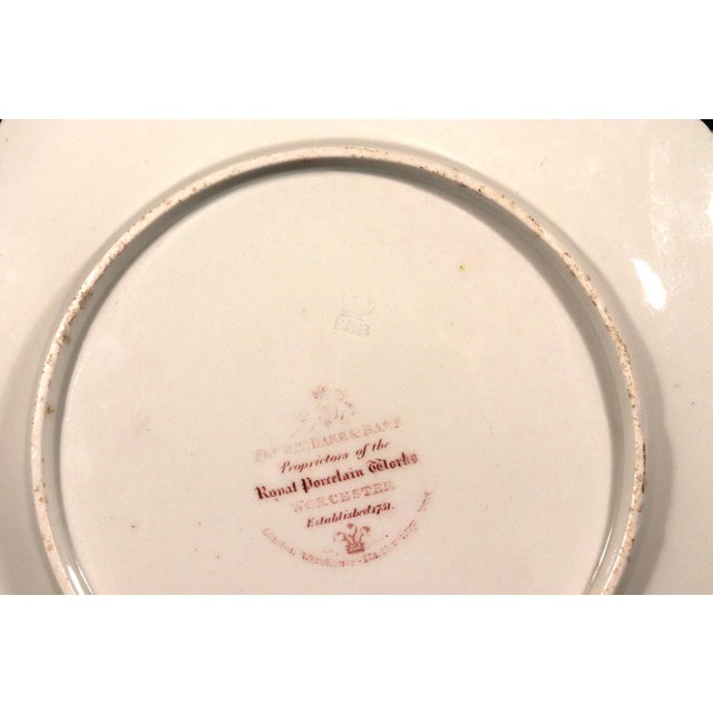 Flight, Barr & Barr Worcester Armorial Porcelain Claret-Ground Dessert Plates- A Set of Twelve For Sale - Image 10 of 13