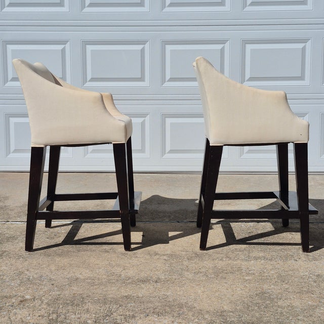 Pair of Lee Industries Linen Slipcovered Upholstered Counter Height Stools For Sale - Image 10 of 13