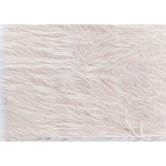 Early 21st Century Doris Leslie Blau Goat Hair Hand Knotted Rug For Sale - Image 5 of 7