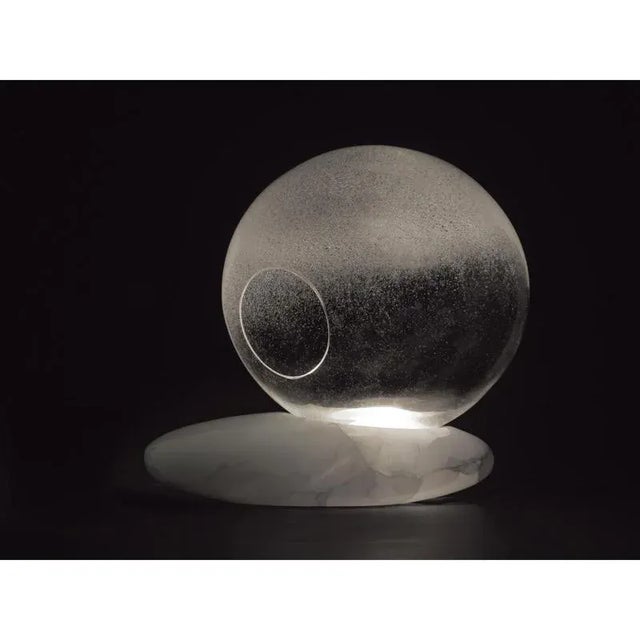 Litia Round Table Lamp by Kreoo Design Designed by Enzo Berti Dimensions: Ø 36 x H 39 cm. Materials: Light Sky onyx and...