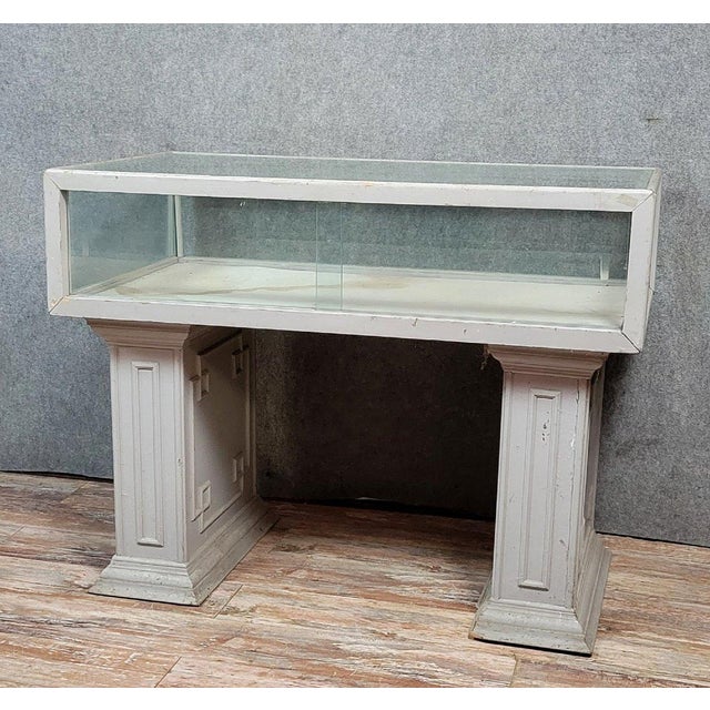 Antique Louis XVI Style Jewellers Display Case in Lacquered Wood For Sale - Image 3 of 7