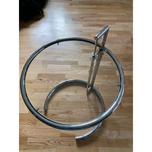 1970s Vintage Eileen Gray E1027-Style Adjustable Chrome Side Table, Circa 1970s–1980s For Sale - Image 5 of 17