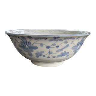 Blue & White Chinoiserie Bowl - 10" Diameter For Sale