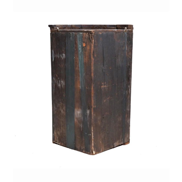 Early 19th Century Early 19th Century English Mahogany Bowfront Corner Cupboard With Original Green-Painted Interior For Sale - Image 5 of 10