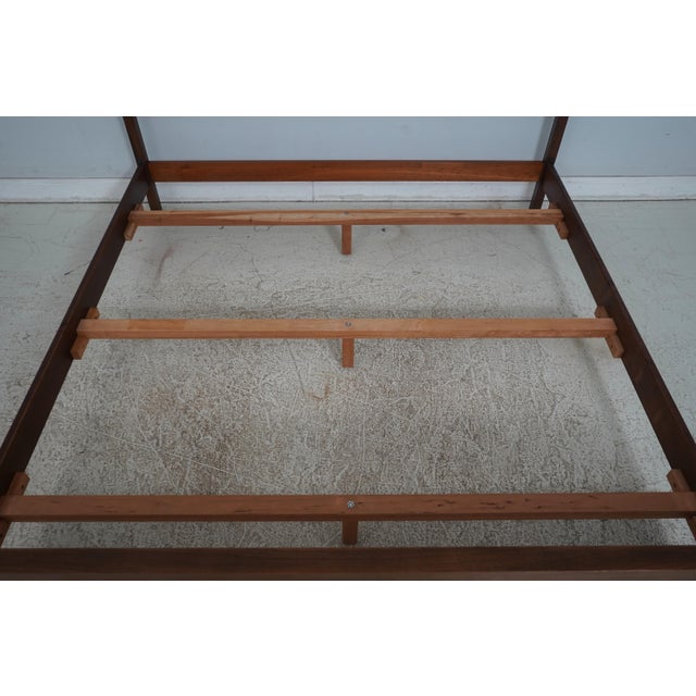 Stickley King Size Metropolitan Collection Bed For Sale - Image 10 of 12