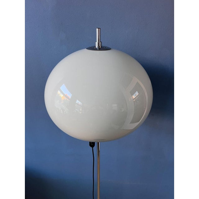 Mid-Century White Mushroom Floor Lamp with Acrylic Glass Shade For Sale - Image 9 of 13
