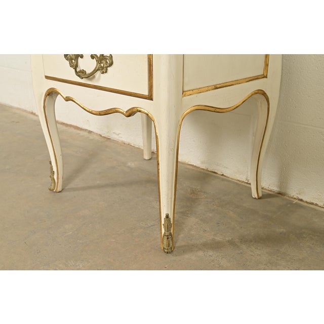 Kindel Furniture French Provincial Louis XV Cream Lacquered and Gold Gilt Nightstand, 1970s For Sale - Image 11 of 15