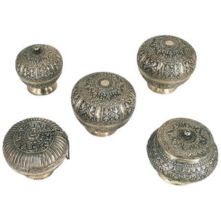 Indonesian Repoussé Silver Globular Vessels with Lids, Set of 5 For Sale