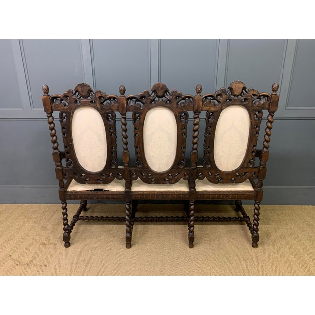 Brown 19th Century Carolean Walnut Settee, 1880 For Sale - Image 8 of 14