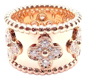 Late 20th Century Van Cleef & Arpels Rose Gold Diamond Clovers Band Ring Size 5.25