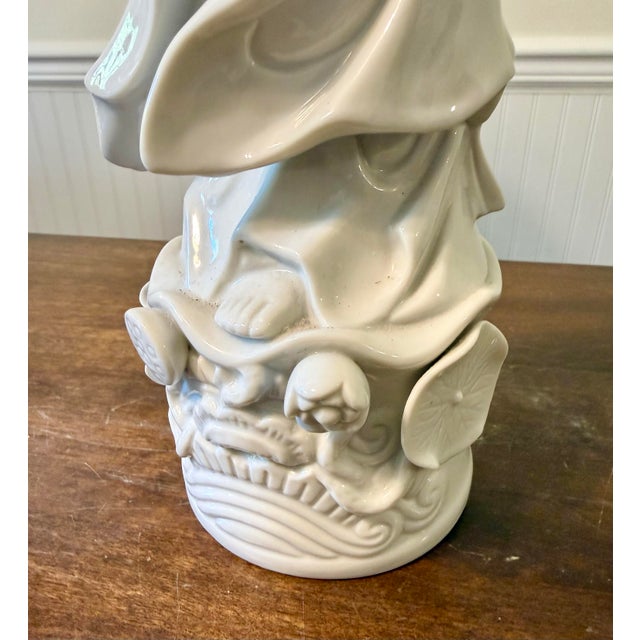 Ivory Mid 20th Century Blanc De Chine Porcelain Guan Yin Figure For Sale - Image 8 of 12