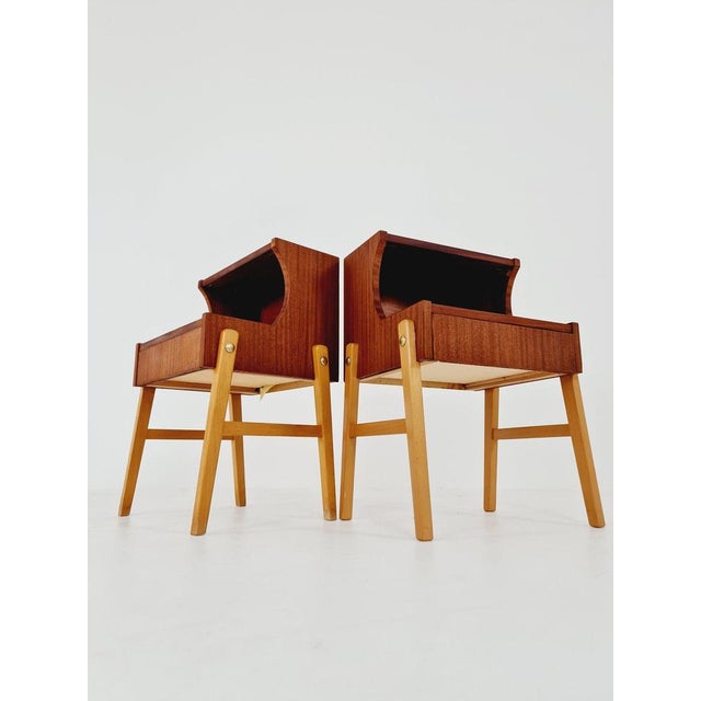 Vintage Danish Bedside Table in Mahogany, 1960s, Set of 2 For Sale - Image 4 of 11