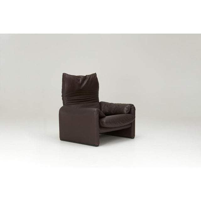 Maralunga Armchair by Vico Magistretti for Cassina, 1970s For Sale - Image 7 of 13