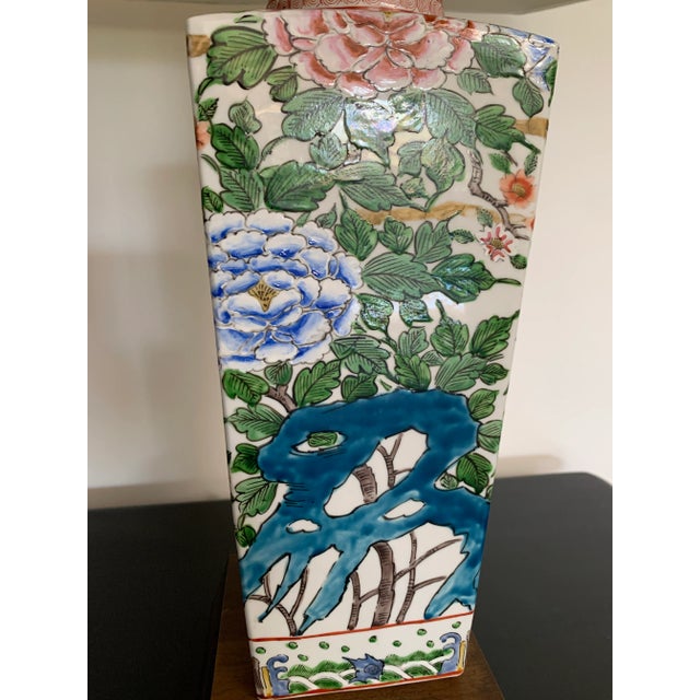 Chinoiserie Famille Verte Table Lamps - A Pair For Sale In Phoenix - Image 6 of 12