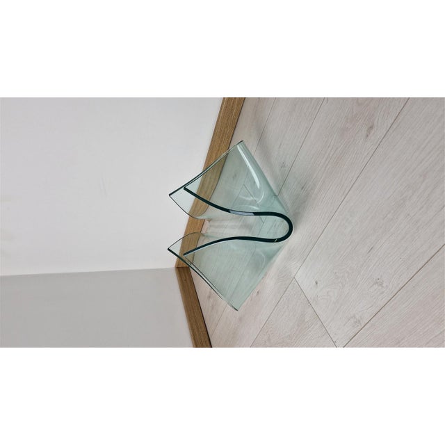 Mid-Century Modern Cartoccio Centerpiece in Curved Glass from Fontana Arte, 1990s For Sale - Image 3 of 10