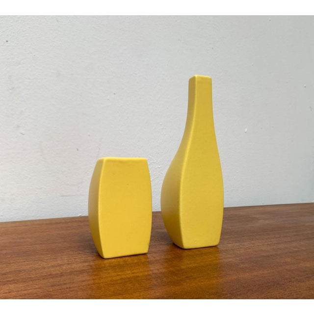 Postmodern Italian Minimalist Vases from Bel Mondo, 1980s, Set of 2 For Sale - Image 15 of 18